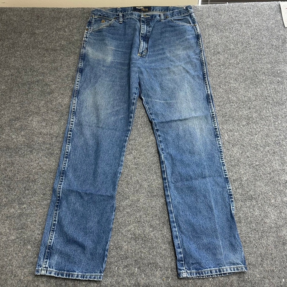 Wrangler Jeans Mens Size 38x34 Blue George Strait Cowboy Cut Straight Leg Denim
